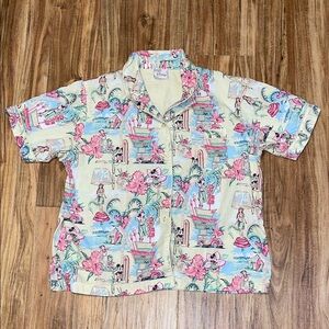 Disney women’s medium 8 10 Shirt  button up Hawaiian Print yellow Mickey Minnie